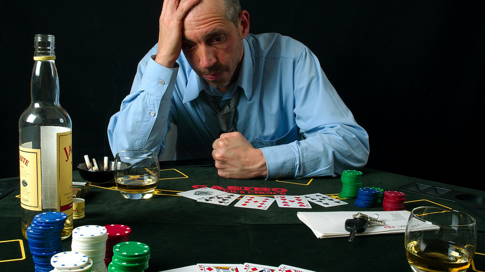 GAMBLING ADDICTION: UNDERSTANDING THE SIGNS, SYMPTOMS, AND TREATMENT OPTIONS