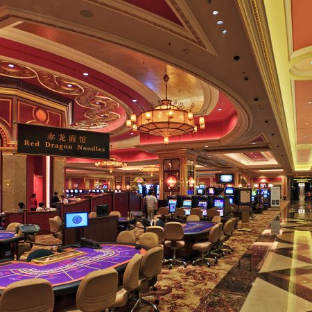 BACCARAT ACCOUNTS FOR 83.5% OF CASINO REVENUE IN MACAU