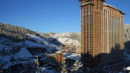 CASINO LOAN BILL REJECTED BY COLORADO GOVERNOR