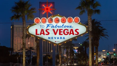 LAS VEGAS ARRESTS POLICE OFFICER WHO STOLE $165,000 FROM CASINOS