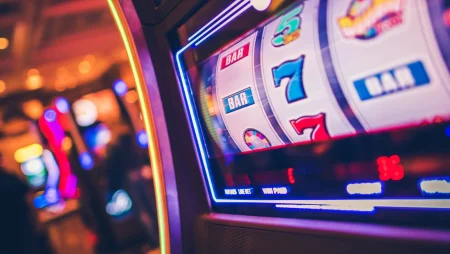 AUSTRALIANS LOST OVER $7 BILLION IN GAMBLING LAST YEAR: NEW STUDY REVEALS
